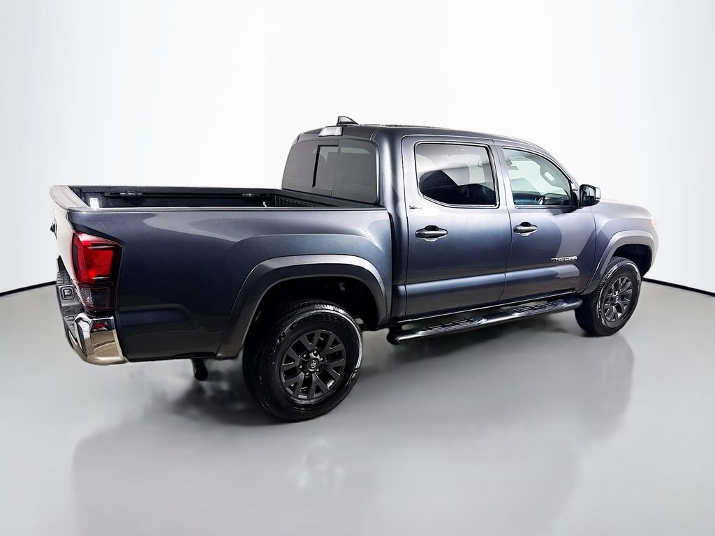Certified 2023 Toyota Tacoma SR5 AWD/4WD image 7