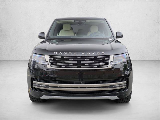 New 2026 Land Rover Range Rover Long Wheelbase SE AWD/4WD image 6