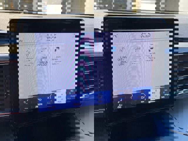 Used 2021 Ford Explorer XLT w/ Equipment Group 202A image 17