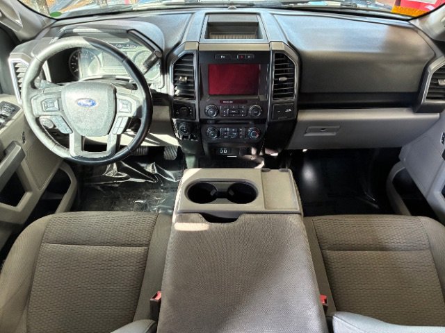 Used 2018 Ford F150 XLT w/ Equipment Group 302A Luxury image 4