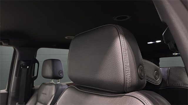 Used 2025 GMC Yukon XL Denali image 23