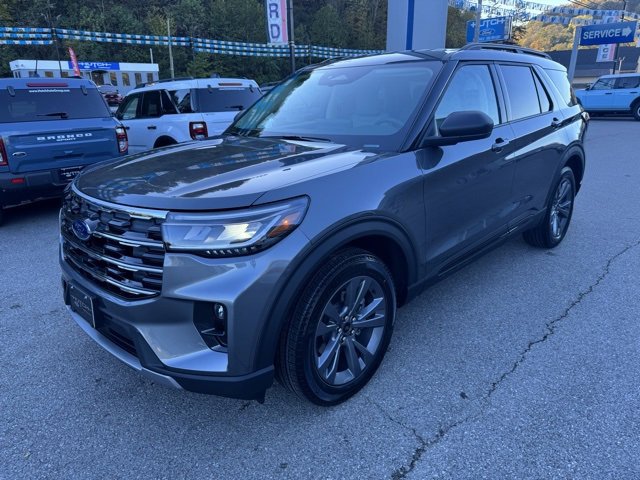 New 2026 Ford Explorer Active w/ Active Comfort Package image 4
