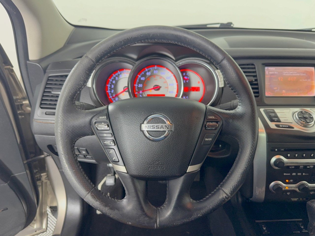 Used 2009 Nissan Murano SL w/ Technology Pkg FWD image 10