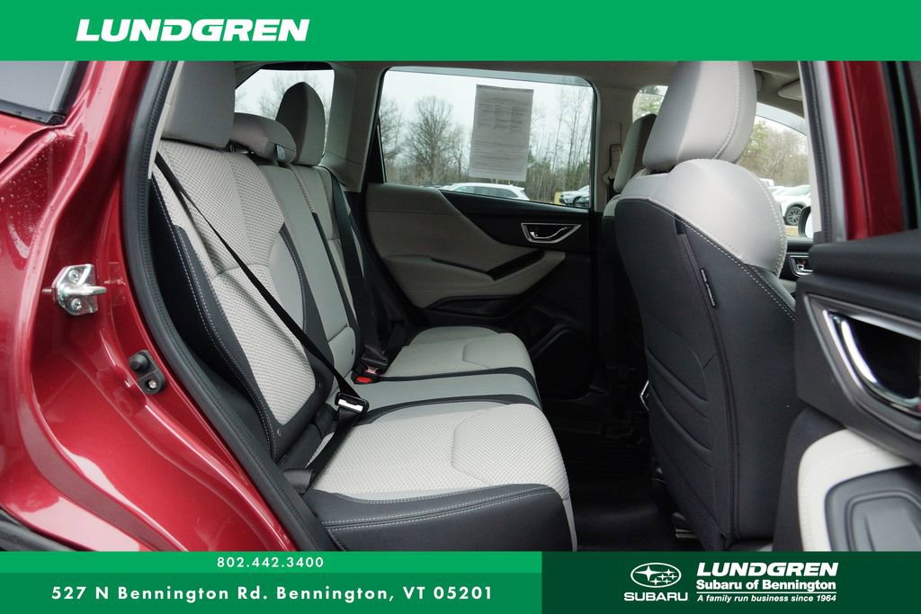 Used 2023 Subaru Forester Premium AWD/4WD image 30
