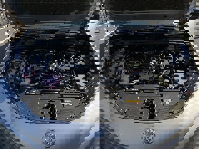 New 2025 Toyota Prius Plug-In Hybrid image 15