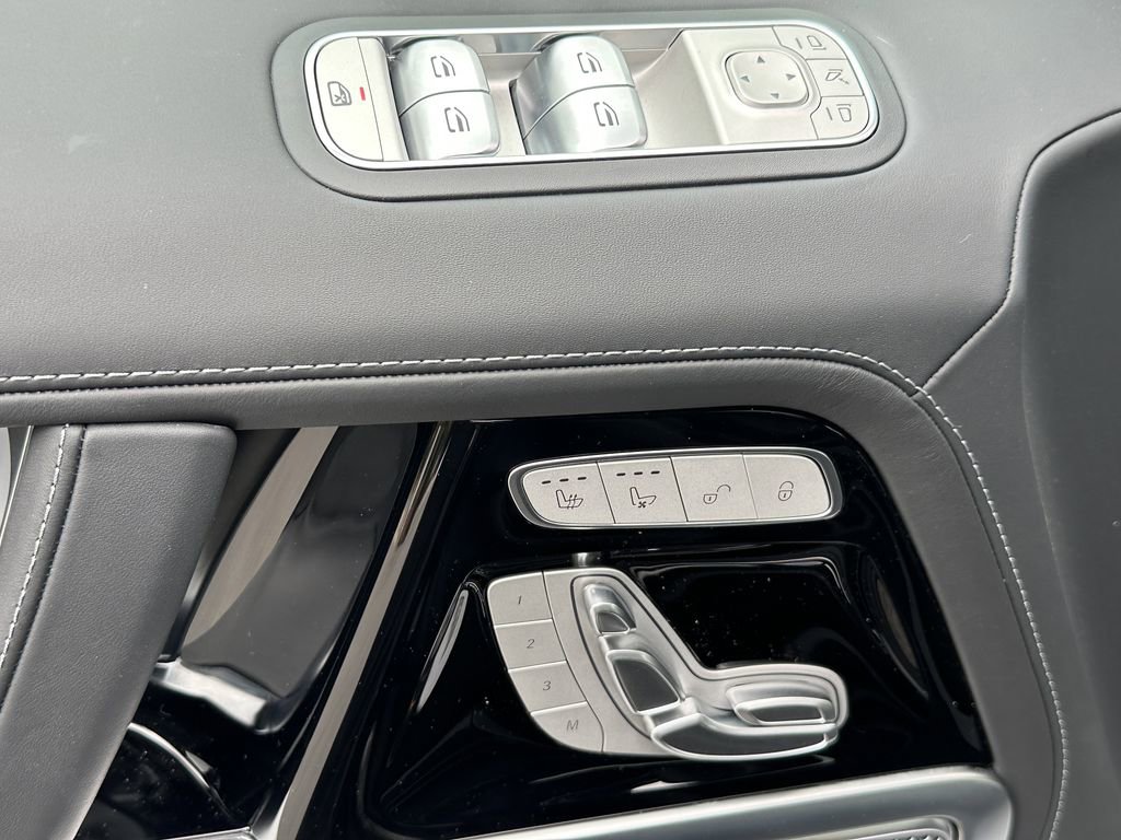 New 2026 Mercedes-Benz G 63 AMG 4MATIC image 12