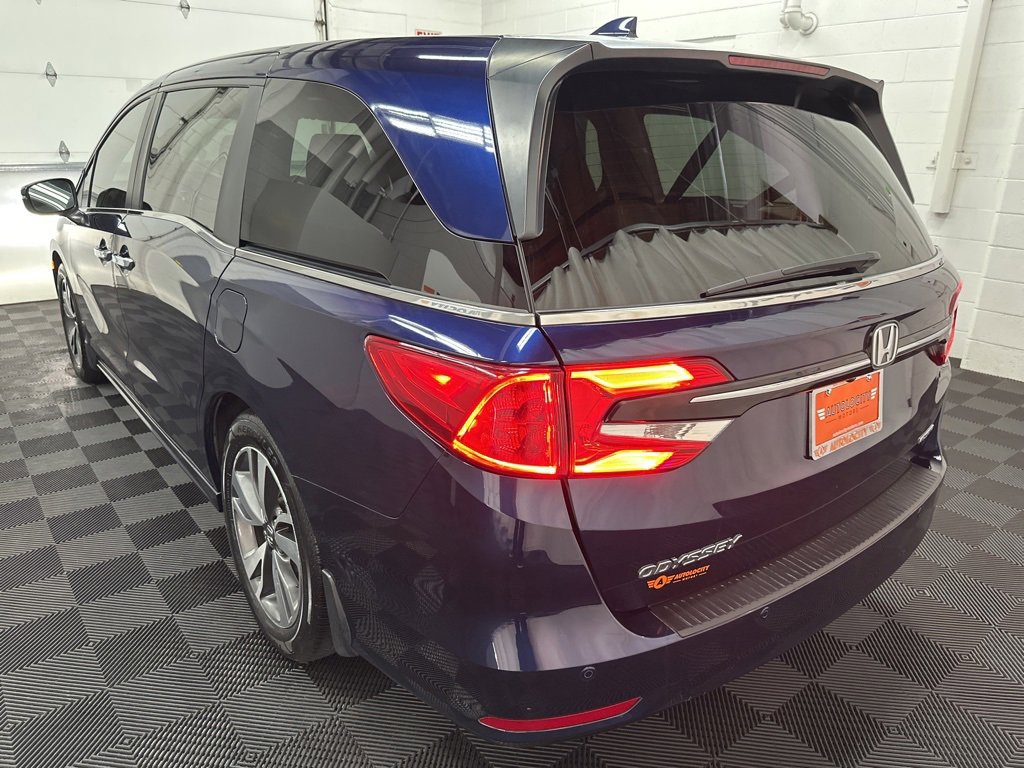 Used 2024 Honda Odyssey Touring image 7