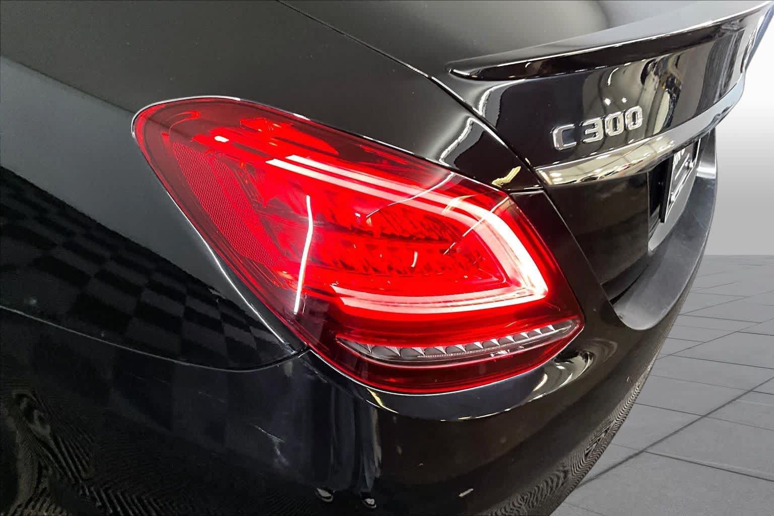 Certified 2020 Mercedes-Benz C 300 4MATIC Sedan image 28