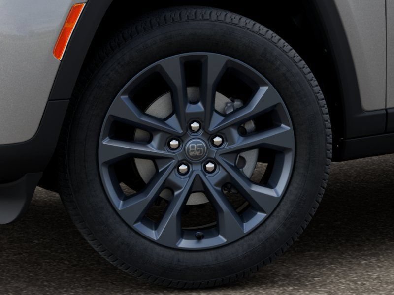 New 2026 Jeep Grand Cherokee L Limited AWD/4WD image 8