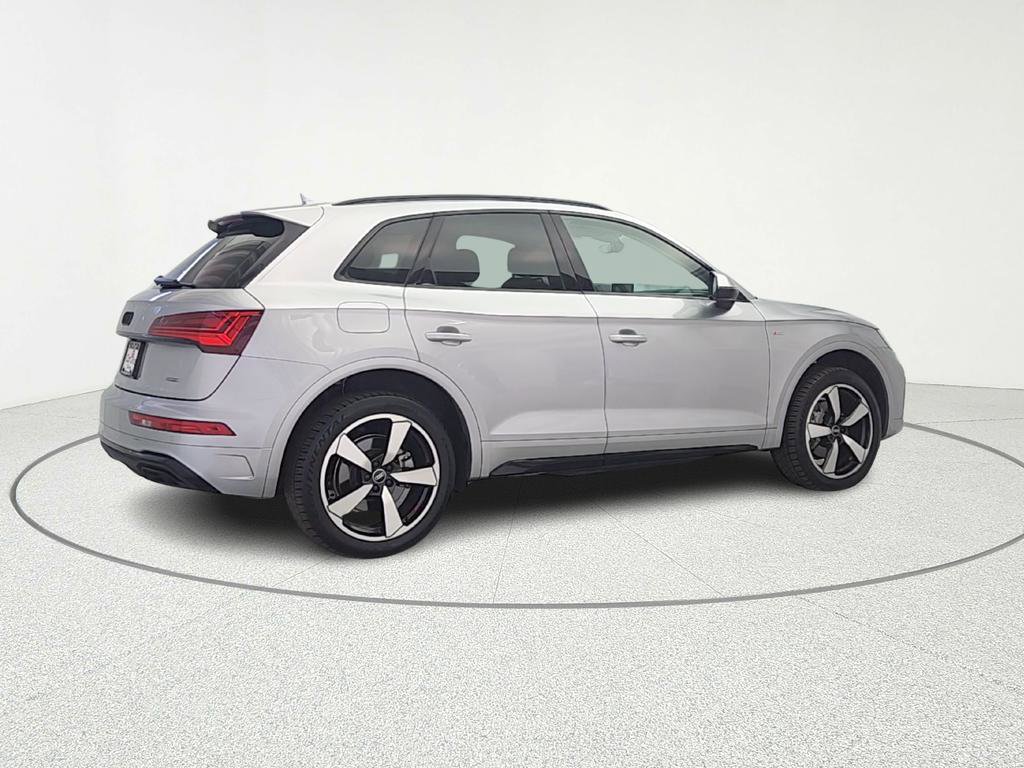 Used 2022 Audi Q5 2.0T Premium Plus w/ Premium Plus Package image 8
