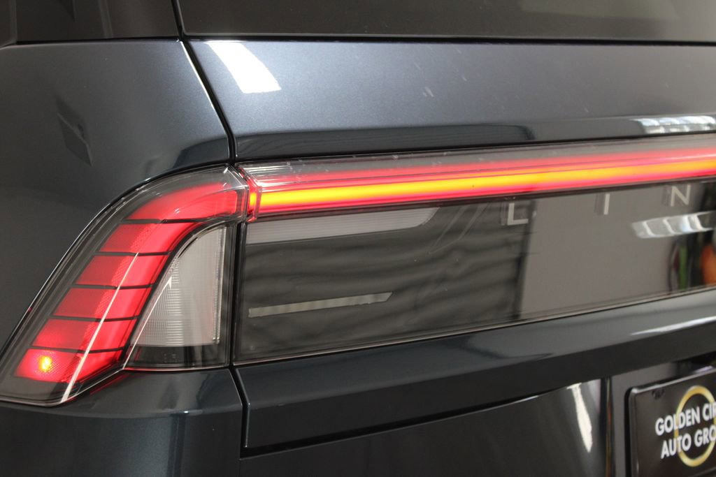 New 2026 Lincoln Navigator Reserve image 64