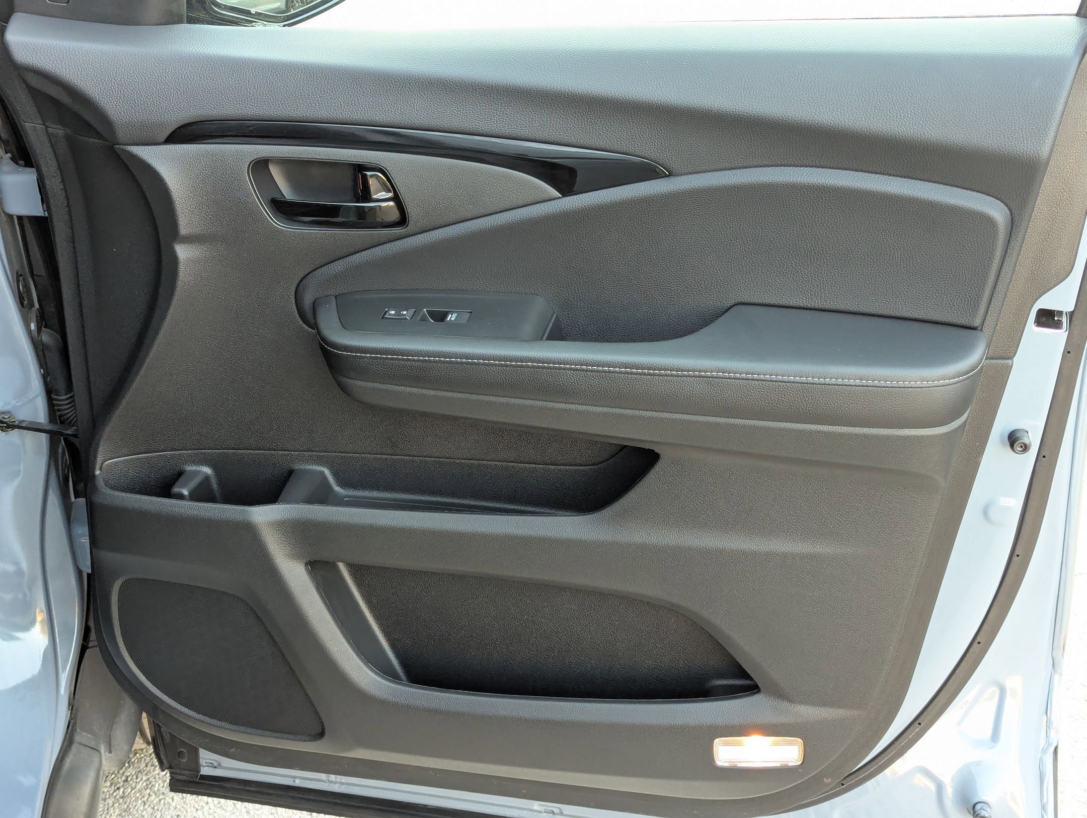 Used 2022 Honda Passport Elite image 28