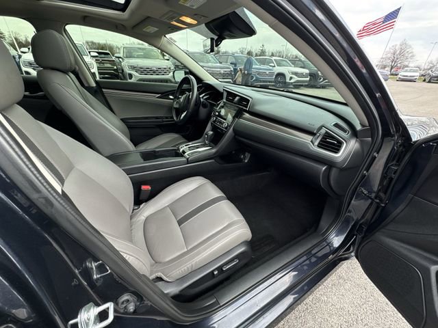 Used 2019 Honda Civic Touring image 30