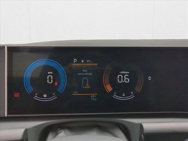 New 2025 Hyundai Santa Cruz SEL image 11