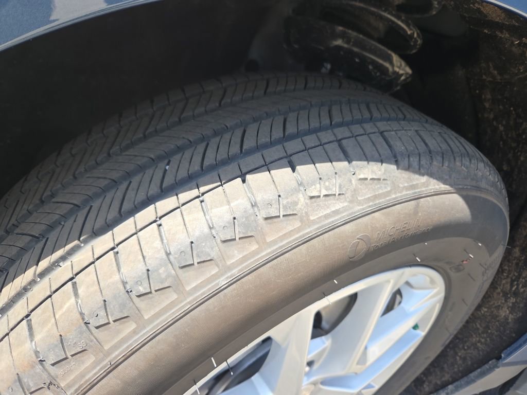 Certified 2024 Chevrolet Equinox LT image 31