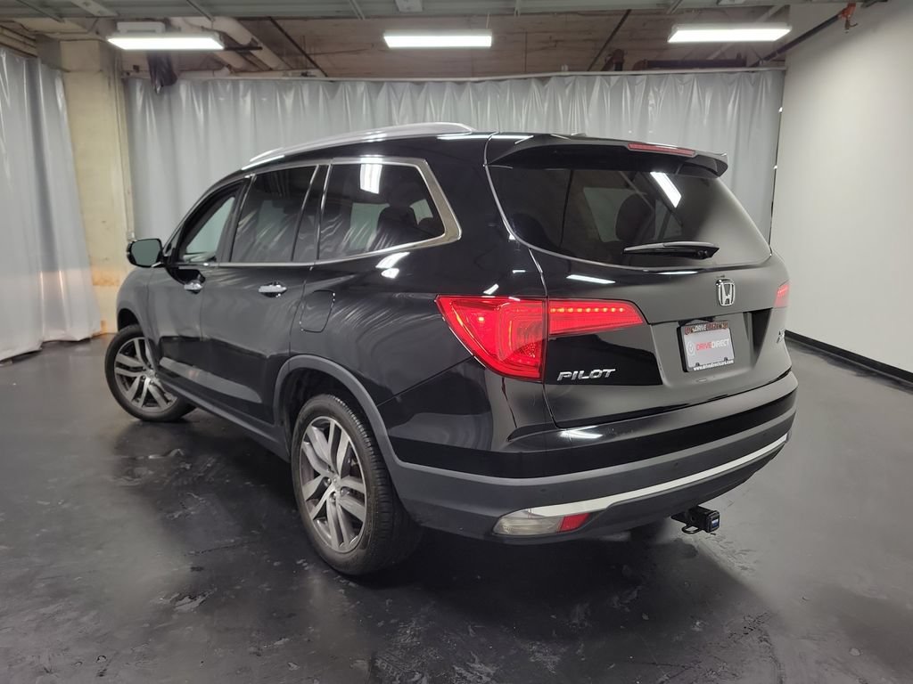 Used 2018 Honda Pilot Touring image 6