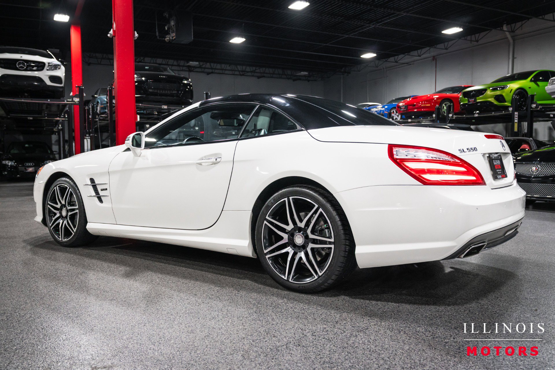 Used 2015 Mercedes-Benz SL 550 image 8
