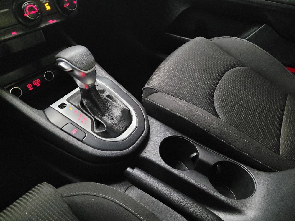 Used 2020 Kia Forte LXS image 26