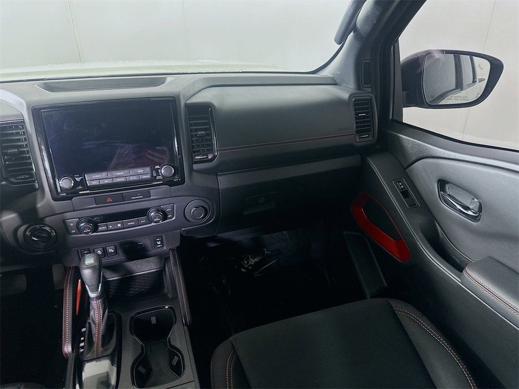 Used 2023 Nissan Frontier PRO-4X w/ Pro Convenience Package image 19
