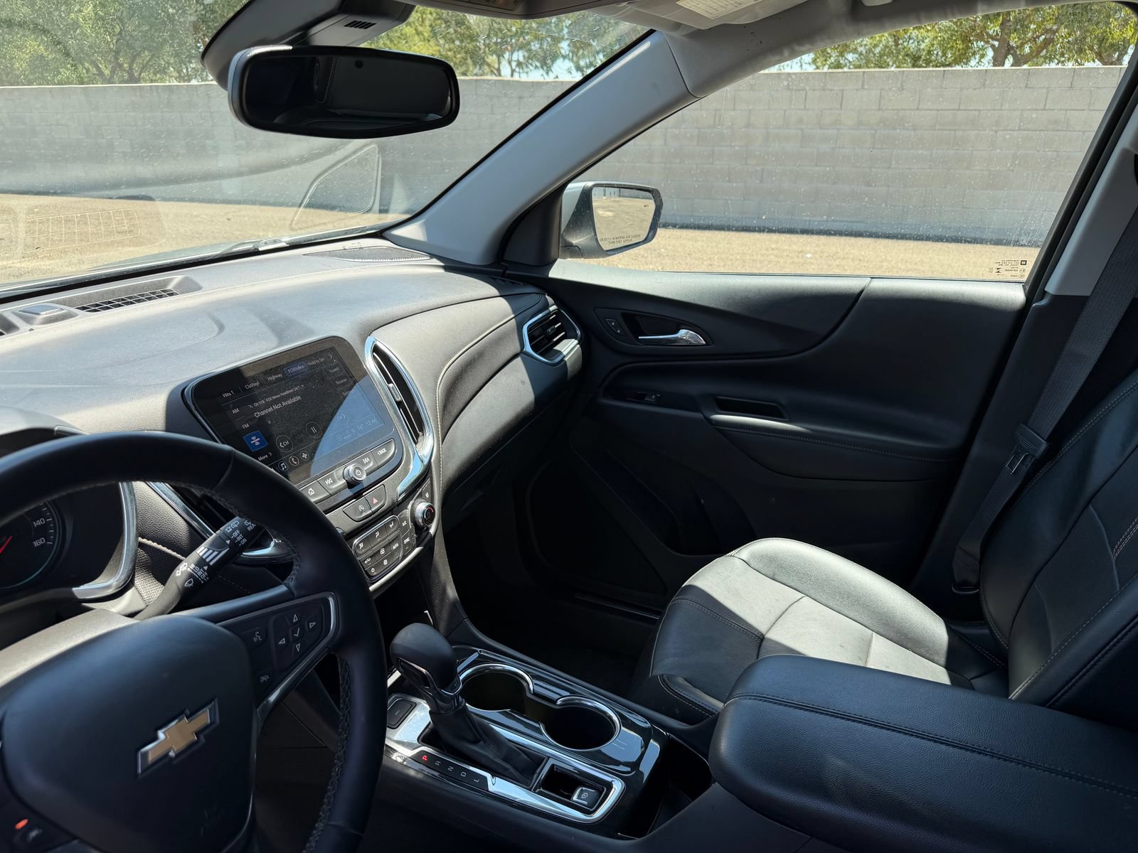 Used 2023 Chevrolet Equinox Premier AWD/4WD image 10