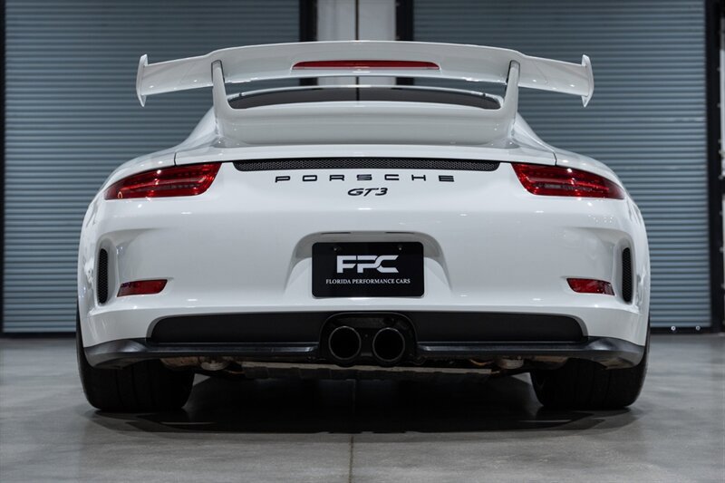 Used 2015 Porsche 911 GT3 RWD image 65