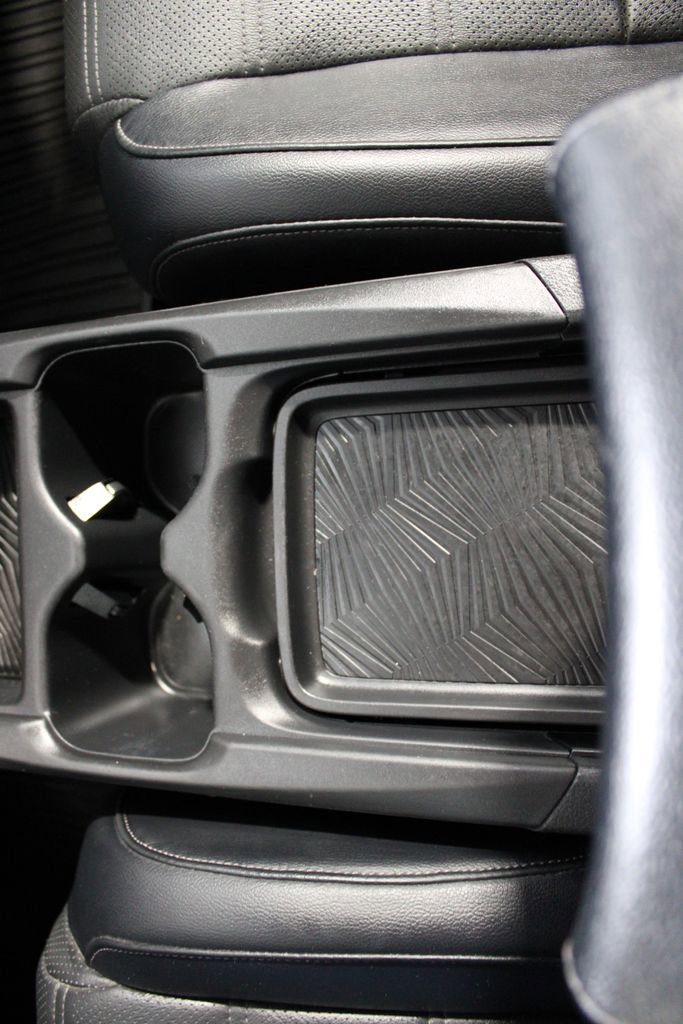 Used 2019 Honda CR-V Touring image 31