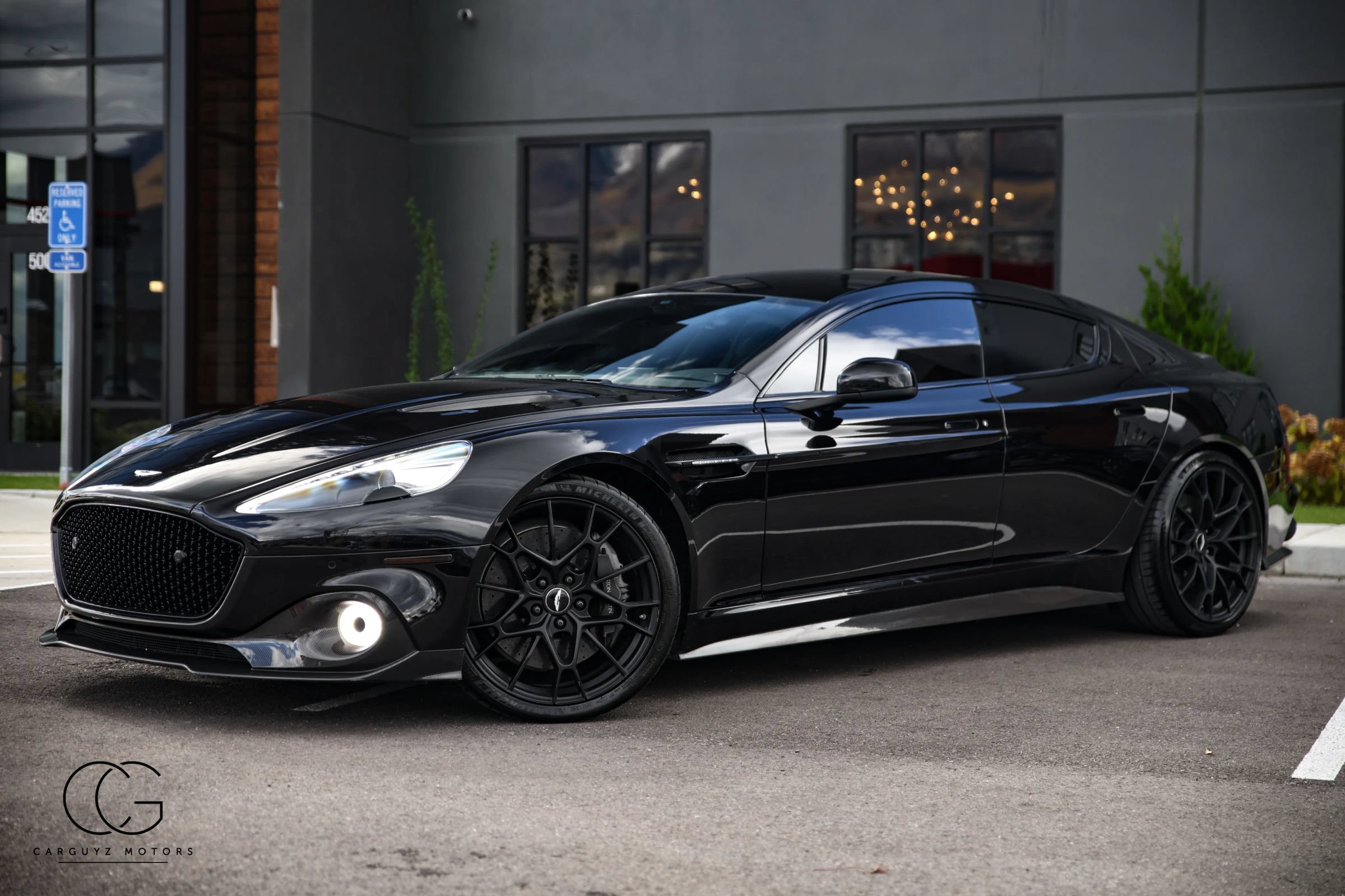 Used 2019 Aston Martin Rapide AMR RWD image 3