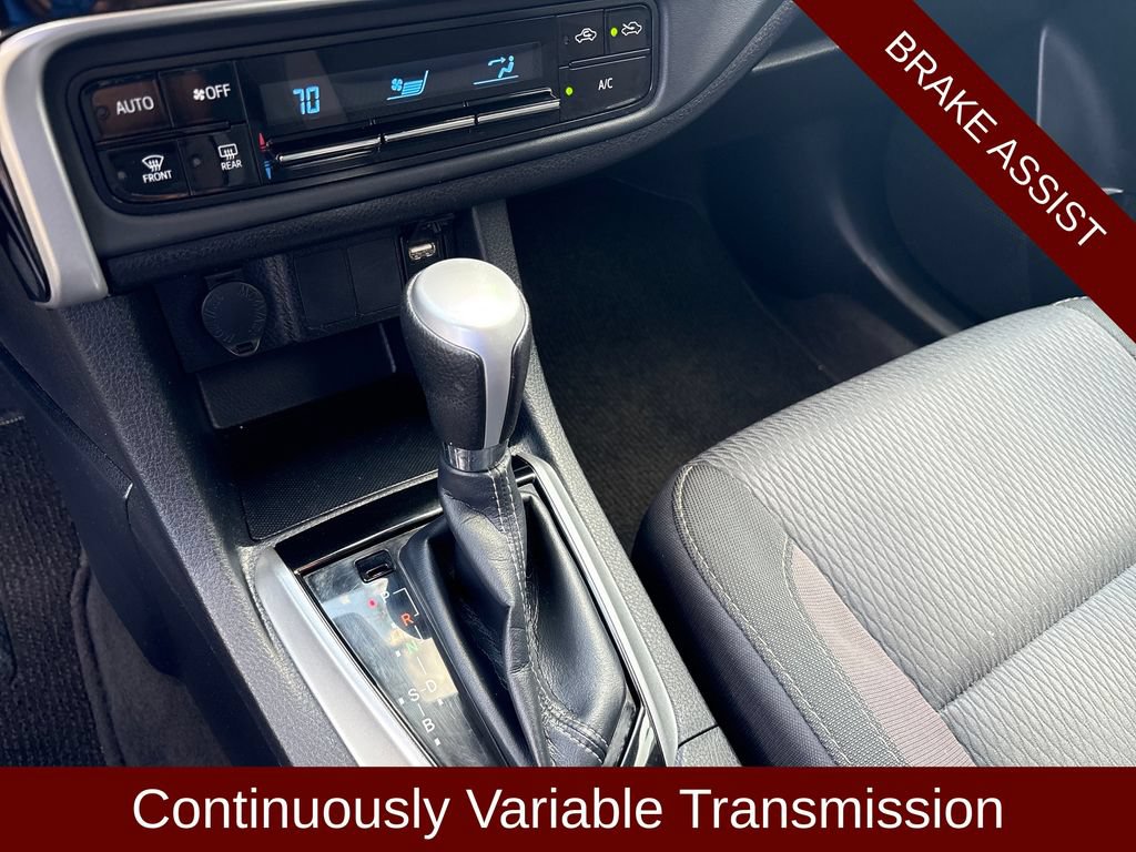 Used 2018 Toyota Corolla LE w/ Carpet Mat Package (TMS) FWD image 8