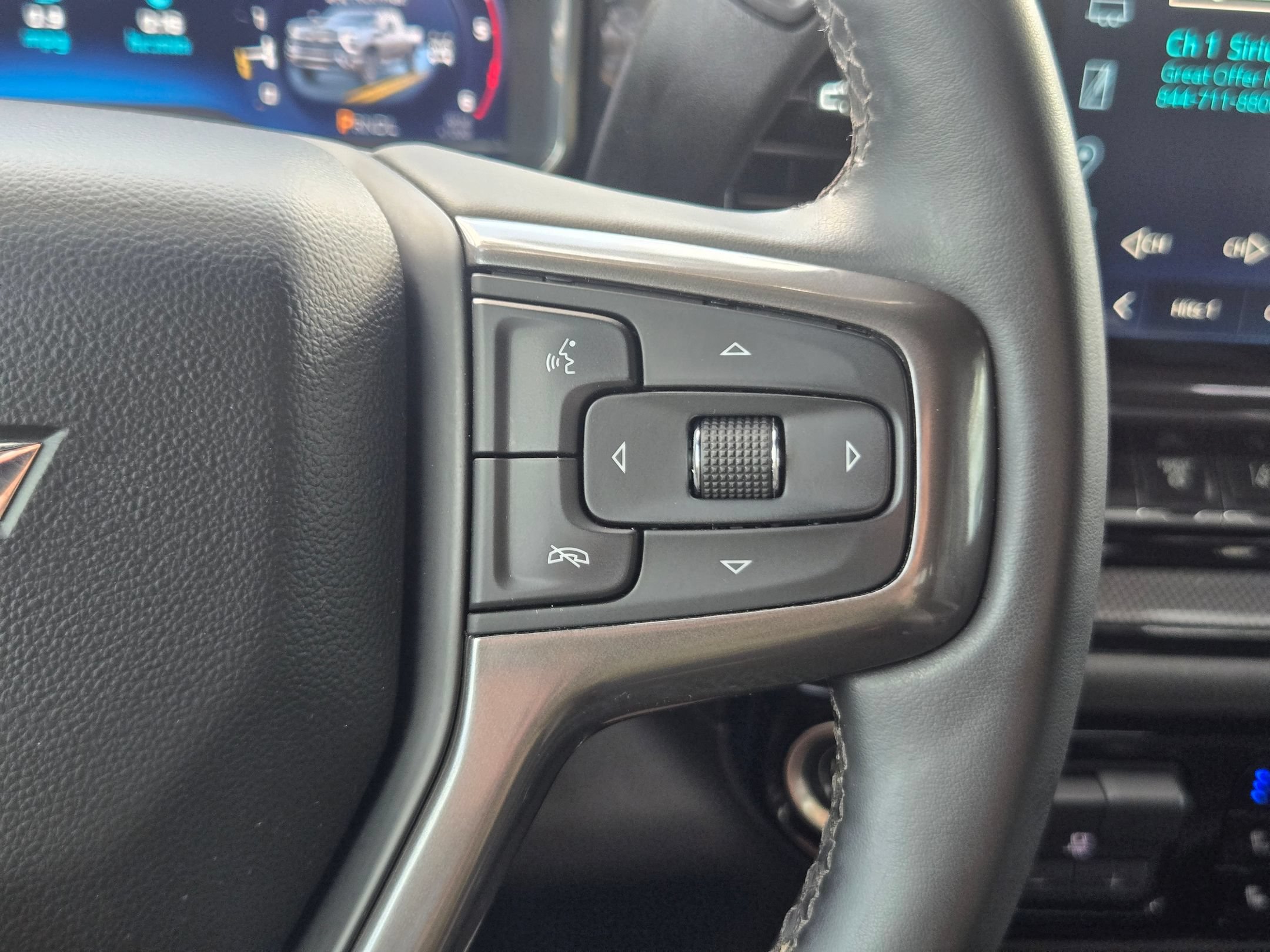 Certified 2024 Chevrolet Silverado 2500 ZR2 AWD/4WD image 13