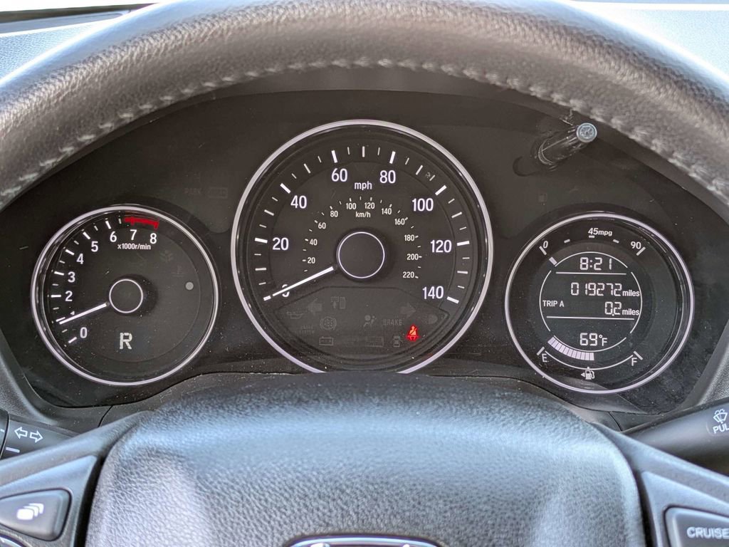 Used 2021 Honda HR-V Sport image 25
