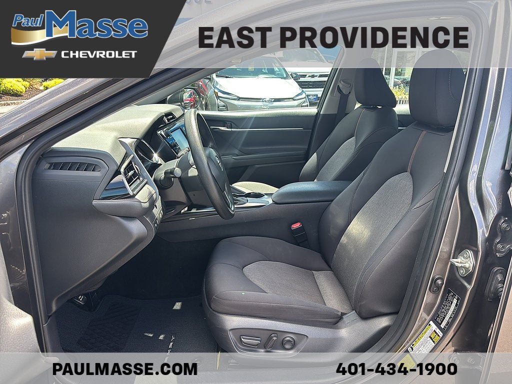 Used 2020 Toyota Camry LE FWD image 15