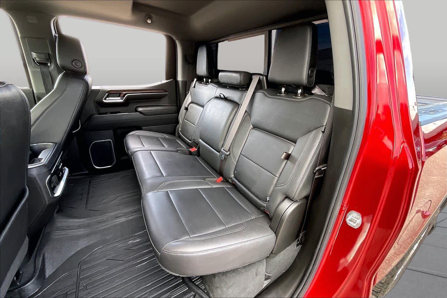 Used 2023 GMC Sierra 1500 SLT AWD/4WD image 20