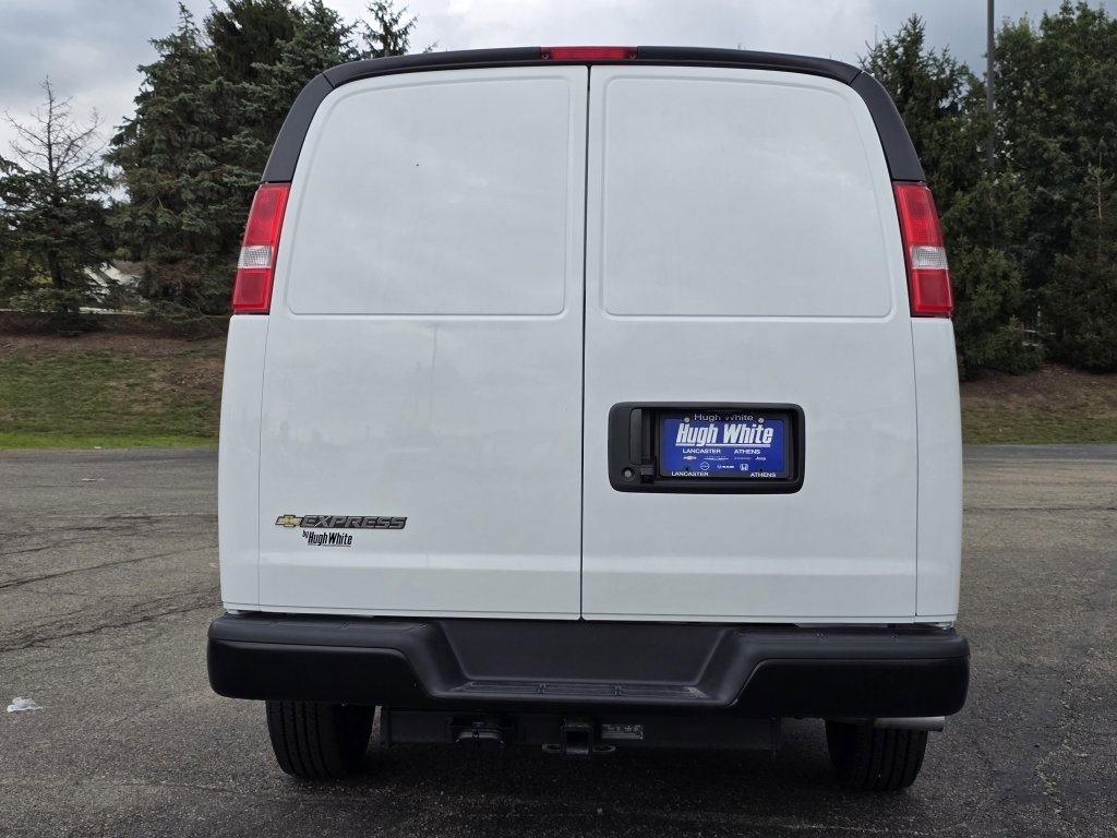 New 2025 Chevrolet Express 2500 w/ Driver Convenience Package RWD image 10