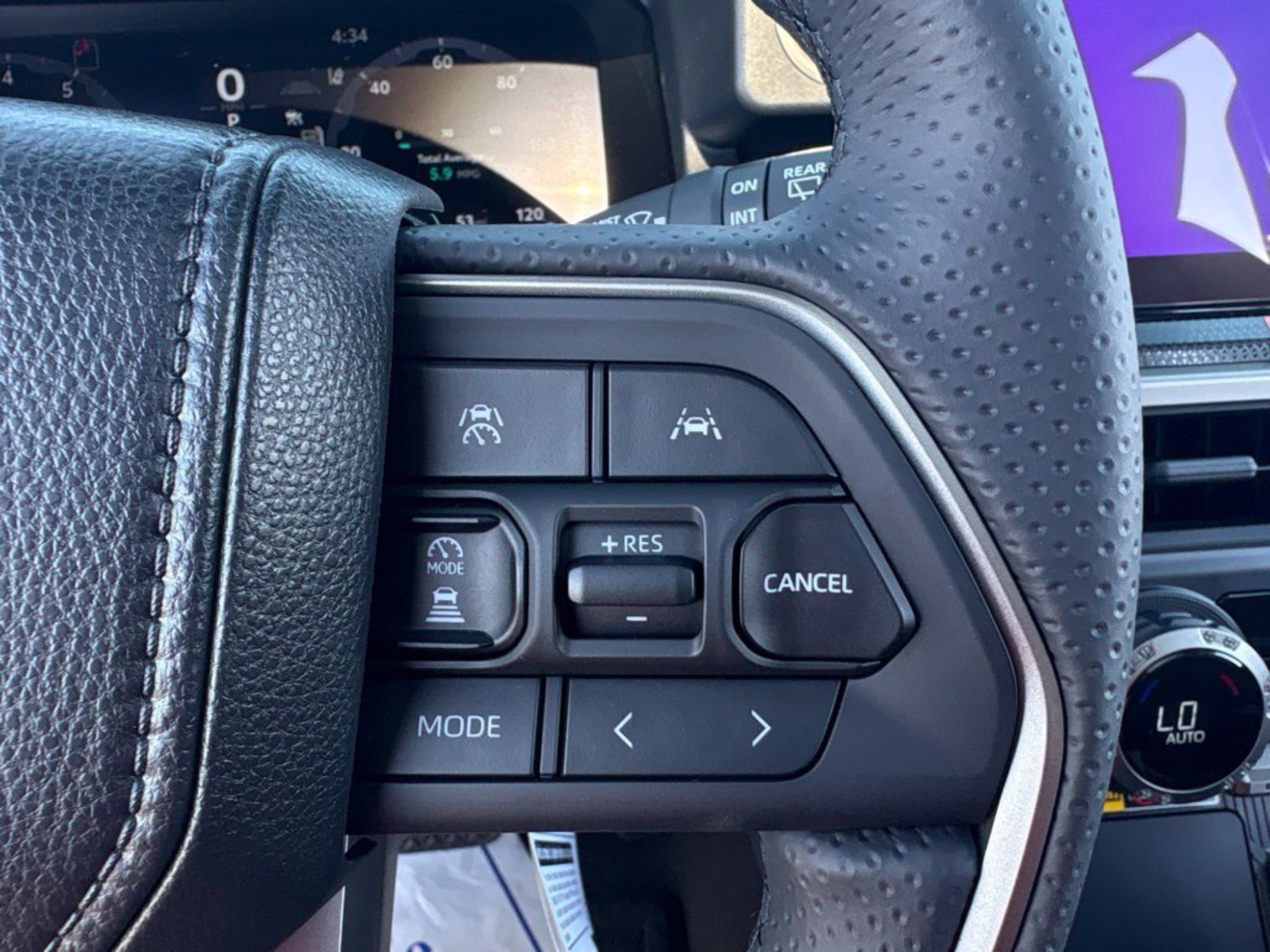 New 2026 Toyota 4Runner Limited AWD/4WD image 8