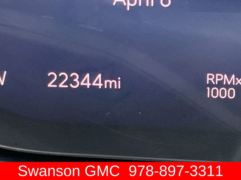 Certified 2025 Buick Envision Sport Touring image 13