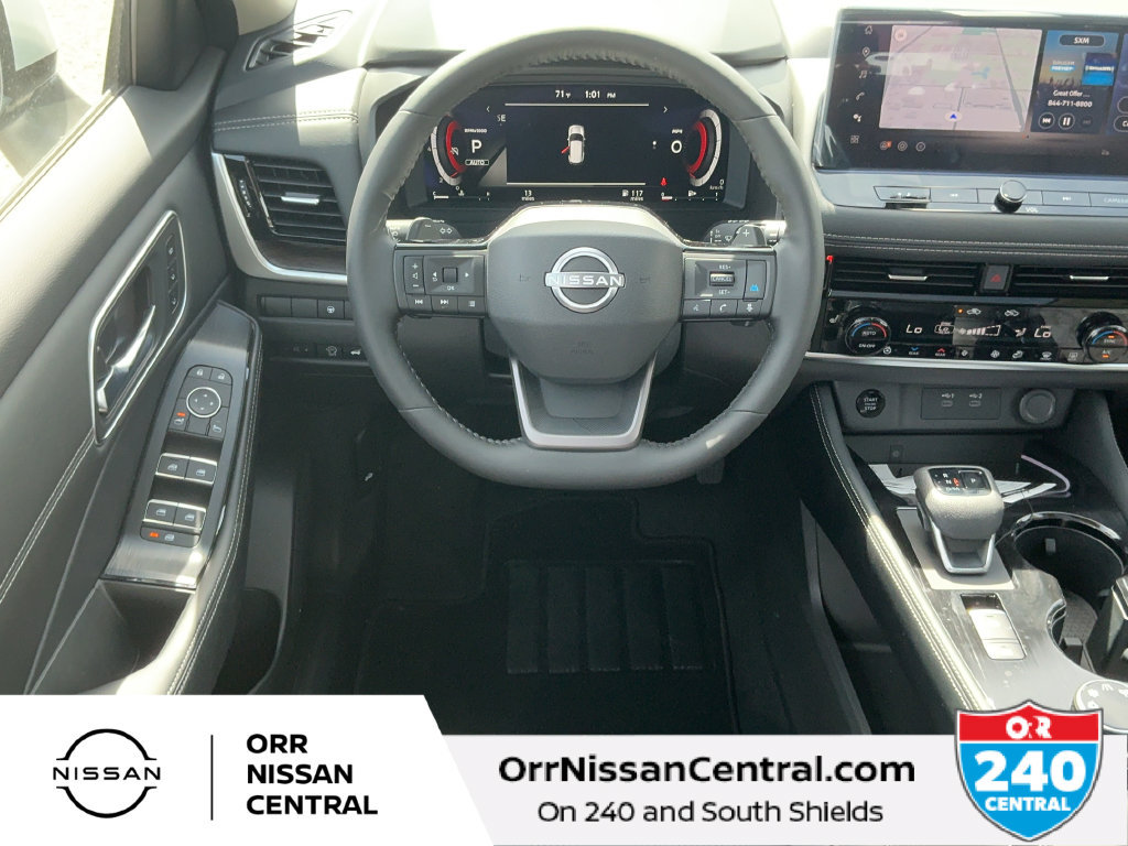 Used 2026 Nissan Rogue Platinum w/ Platinum Premium Package AWD/4WD image 14