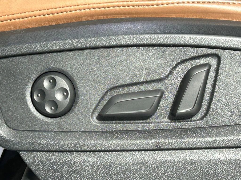 Used 2021 Audi Q5 2.0T Premium Plus w/ Premium Plus Package image 31