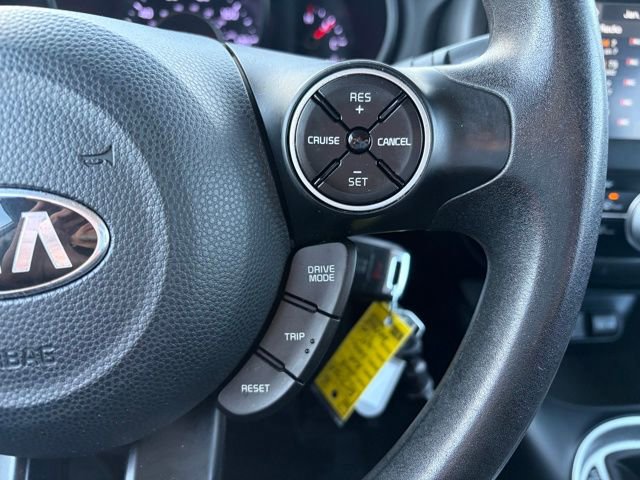 Used 2018 Kia Soul w/ Convenience Package image 4