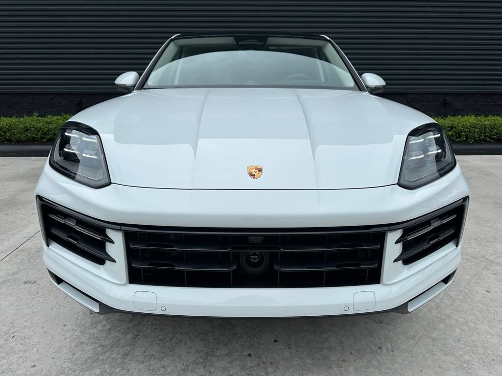 Used 2026 Porsche Cayenne E-Hybrid Coupe AWD/4WD image 8