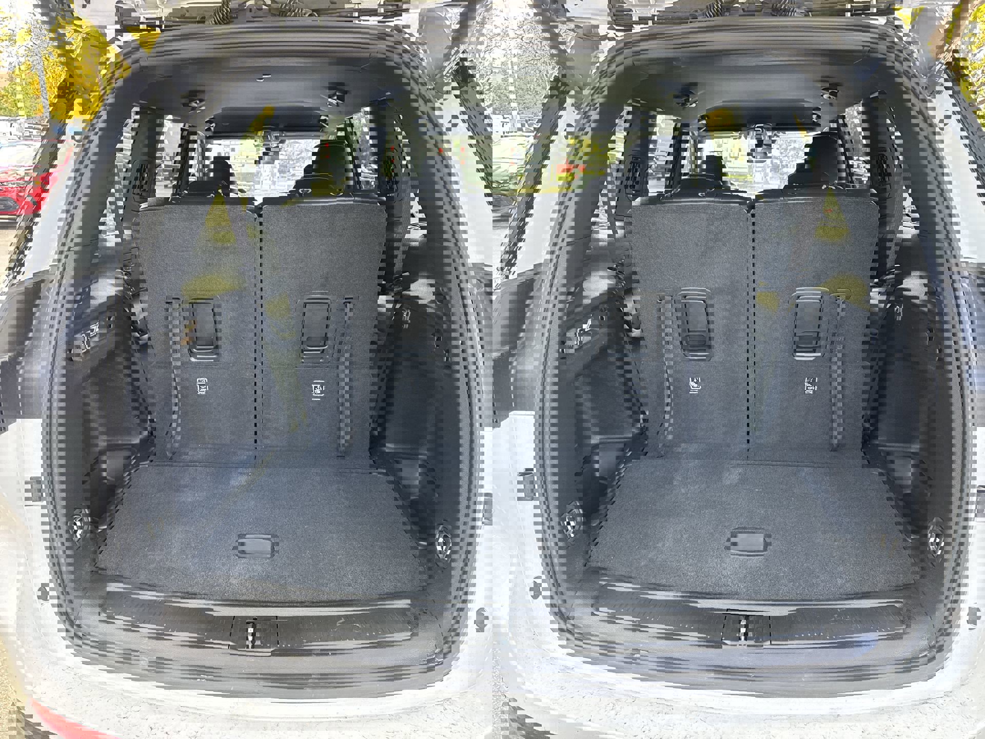 Certified 2025 Jeep Grand Cherokee L Limited w/ Trailer Tow Package image 32