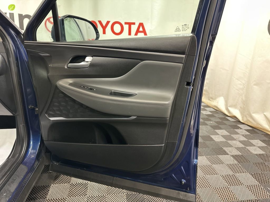 Used 2023 Hyundai Santa Fe SEL w/ Premium Package image 8