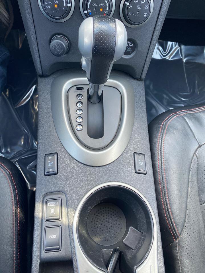 Used 2012 Nissan Rogue SL AWD/4WD image 24