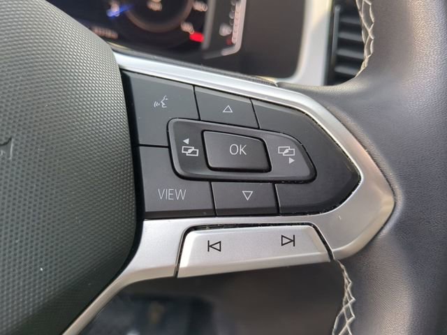 Used 2022 Volkswagen Atlas Cross Sport SE image 29