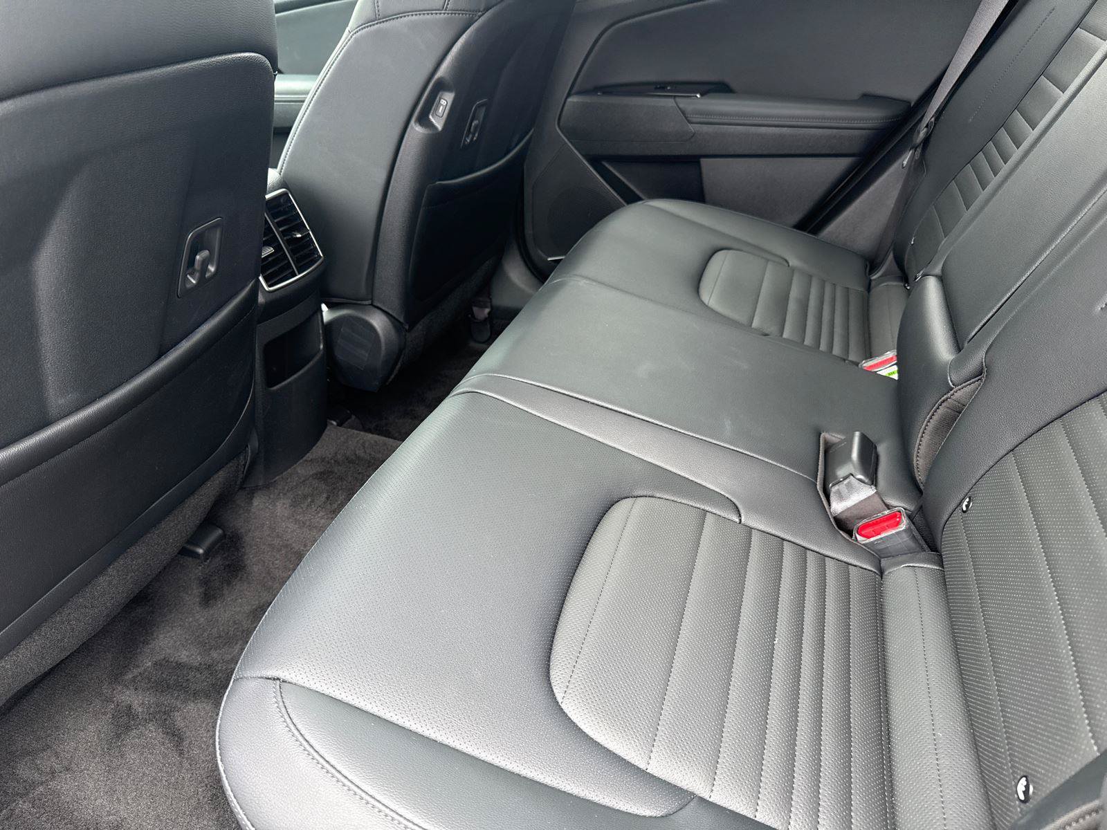 Used 2025 Kia Sportage SX Prestige AWD/4WD image 26