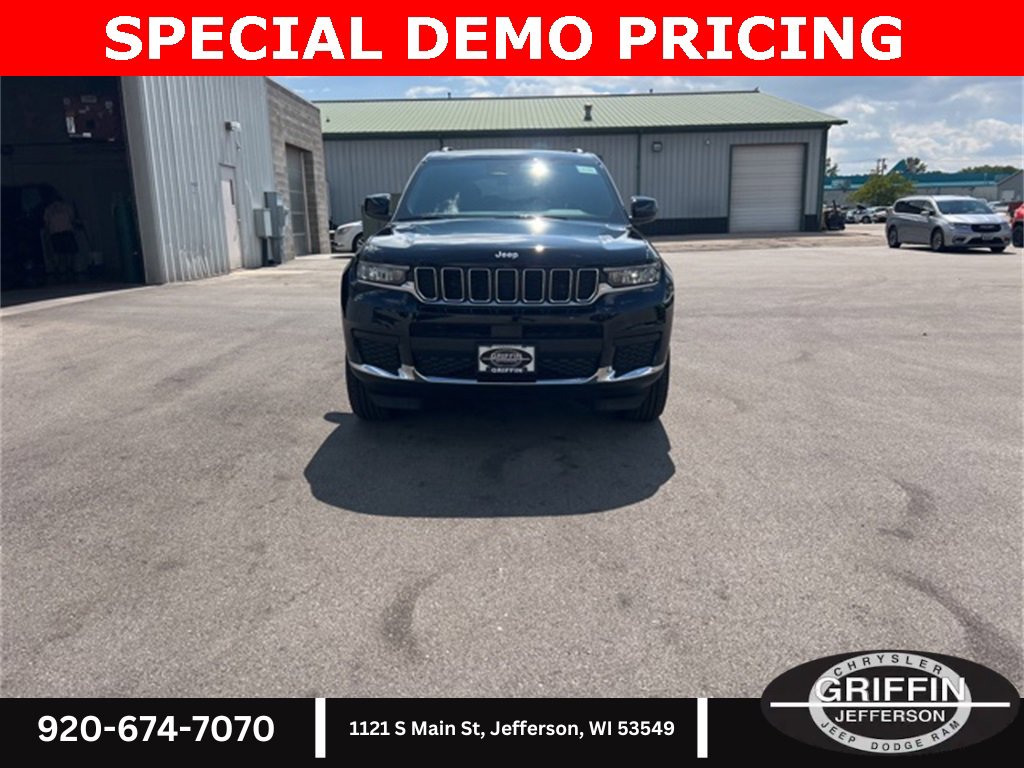 New 2025 Jeep Grand Cherokee L Laredo w/ Luxury Tech Group I image 5