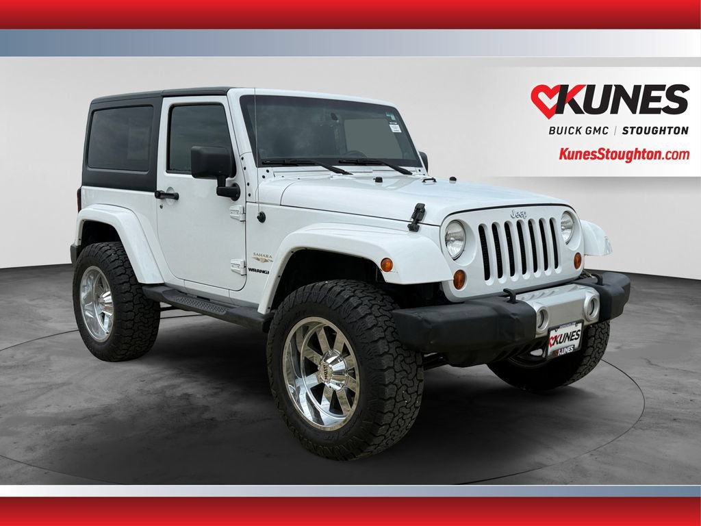 Used 2013 Jeep Wrangler Sahara w/ Dual Top Group AWD/4WD image 1