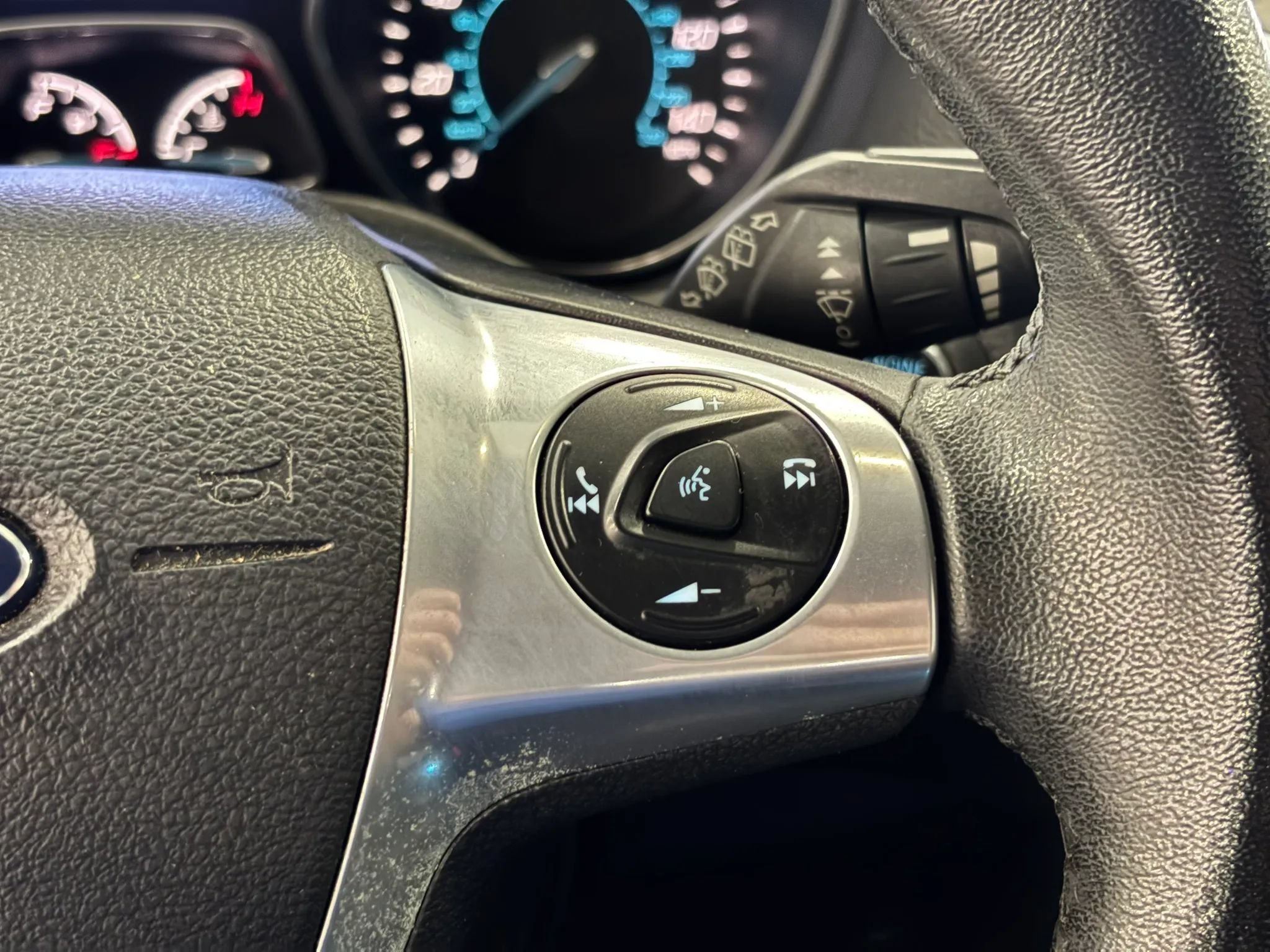 Used 2014 Ford Focus Titanium FWD image 28