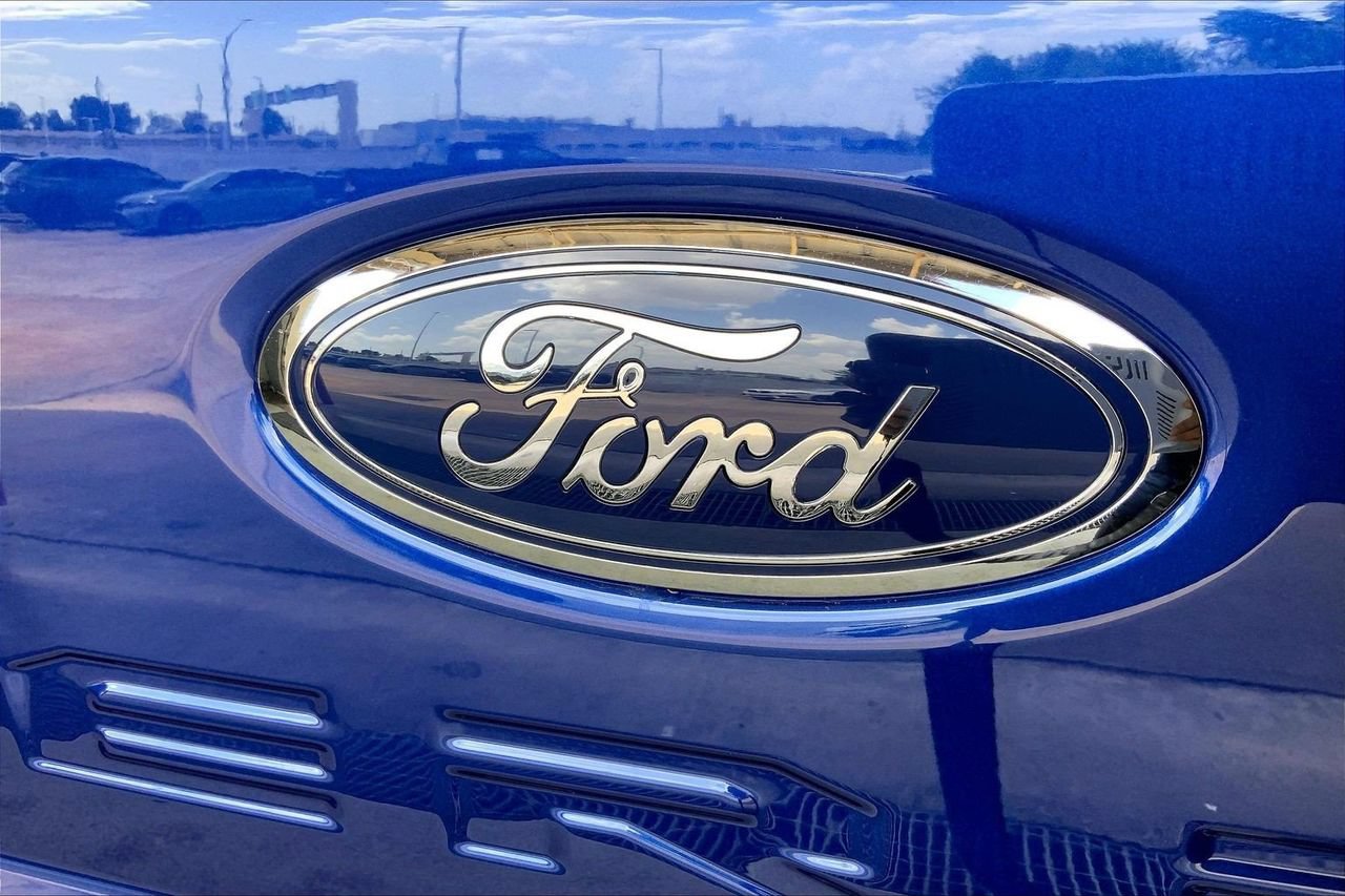 Used 2026 Ford F250 Lariat AWD/4WD image 31