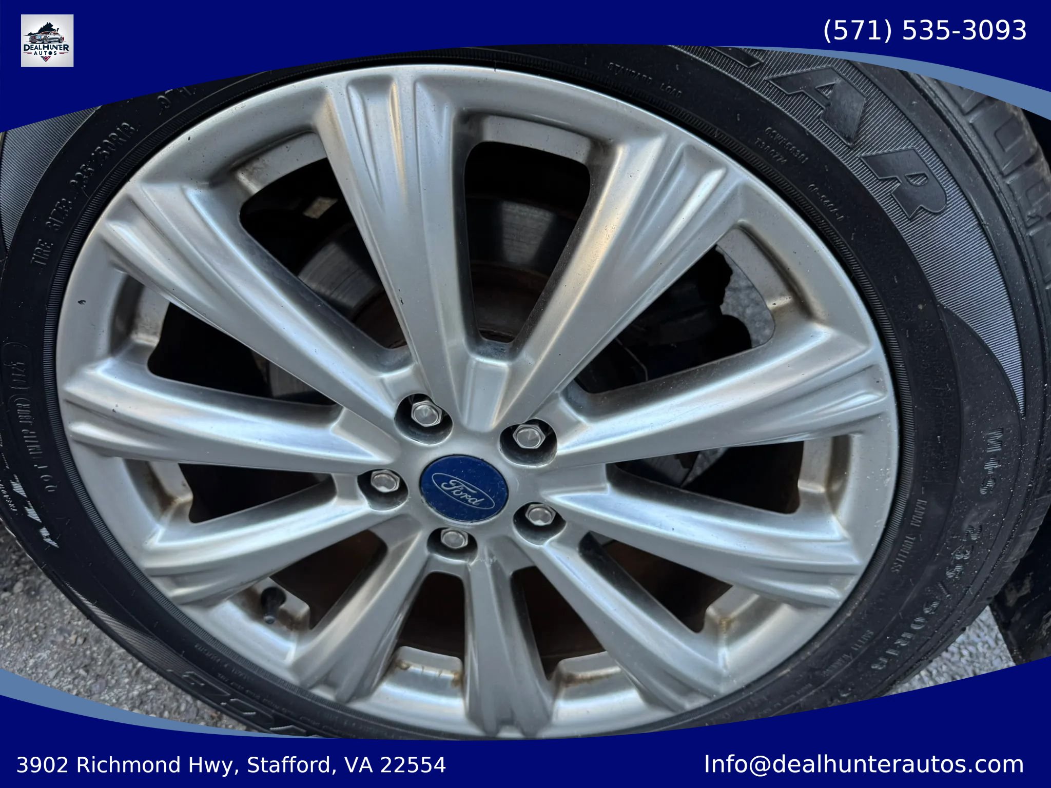 Used 2017 Ford Escape Titanium AWD/4WD image 12