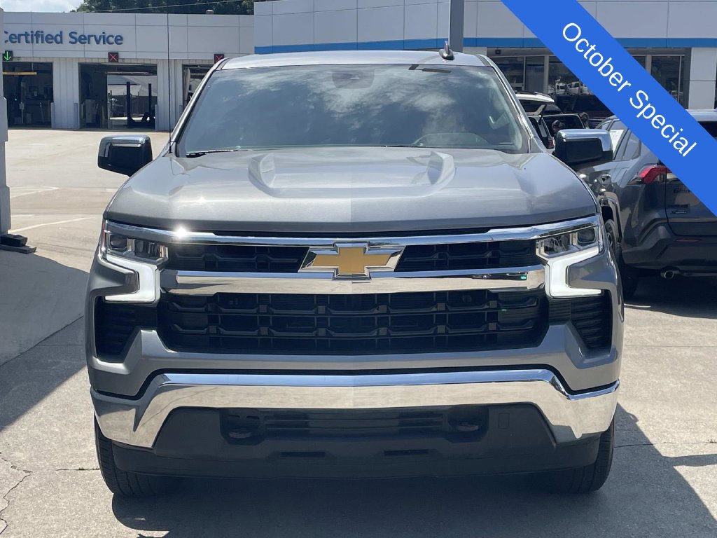 Used 2023 Chevrolet Silverado 1500 LT AWD/4WD image 4